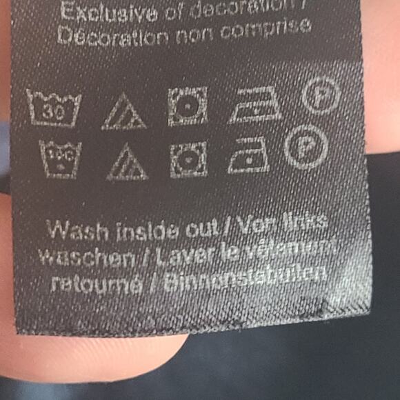 Liverpool Los Angeles Distressed Dark Wash High Waist Stretch Cuffed Shorts 18W - Picture 10 of 10